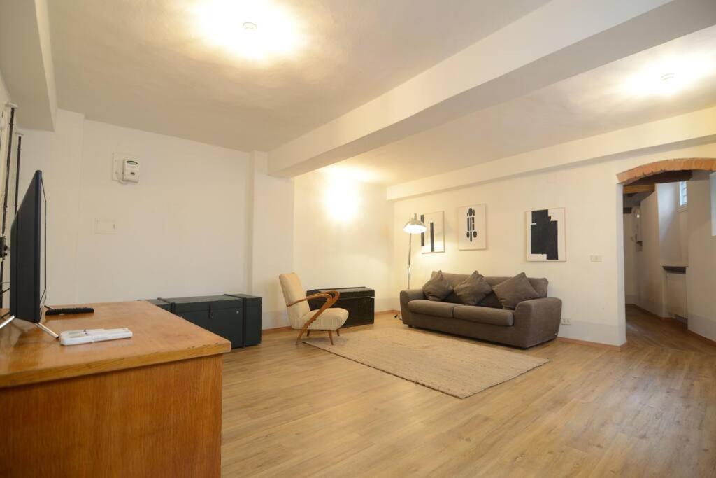 Keys Of Italy - Sprone 15 - 2 Bedroom Family Apartment By Ponte Vecchio Firenze Kültér fotó