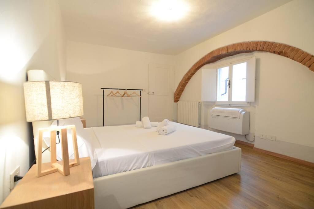Keys Of Italy - Sprone 15 - 2 Bedroom Family Apartment By Ponte Vecchio Firenze Kültér fotó